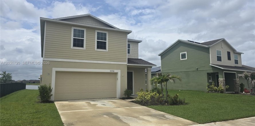 Casa en Port St. Lucie, Florida 5 dormitorios, 269.04 m2 № 2087251