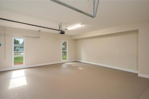Villa ou maison à louer à Lakeland, Floride: 4 chambres, 212.1 m2 № 2403170 - photo 27