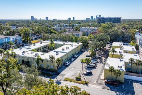 Condo in Tampa, Florida, 1 bedroom № 2215722 - photo 22