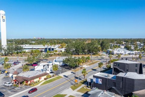 Condo in Tampa, Florida, 1 bedroom № 2215722 - photo 28