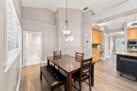 Casa en venta en Seffner, Florida, 5 dormitorios, 325.72 m2 № 2221329 - foto 23