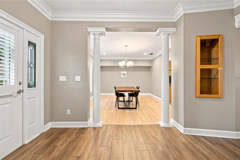 Casa en venta en Seffner, Florida, 5 dormitorios, 325.72 m2 № 2221329 - foto 10