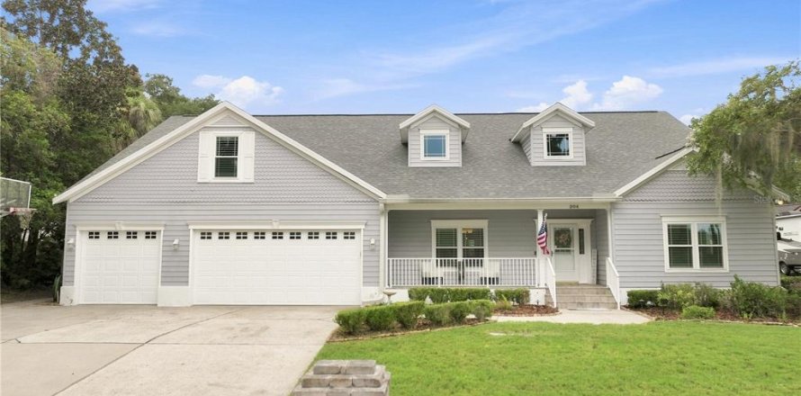 Casa en Seffner, Florida 5 dormitorios, 325.72 m2 № 2221329