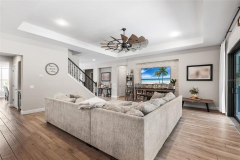 Casa en venta en Fish Hawk, Florida, 6 dormitorios, 532.14 m2 № 2216212 - foto 14