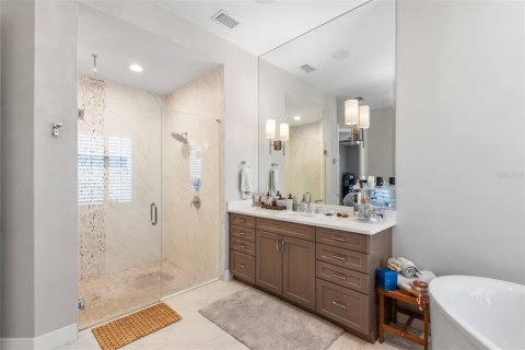 Casa en venta en Fish Hawk, Florida, 6 dormitorios, 532.14 m2 № 2216212 - foto 29