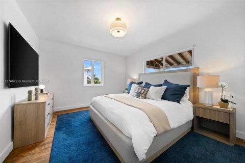 House in Miami Beach, Florida 2 bedrooms, 100.33 sq.m. № 1896065 - photo 9