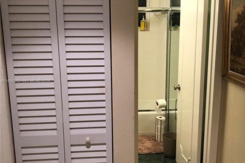 Apartamento en alquiler en Key Biscayne, Florida, 2 dormitorios, 82.68 m2 № 2011166 - foto 18