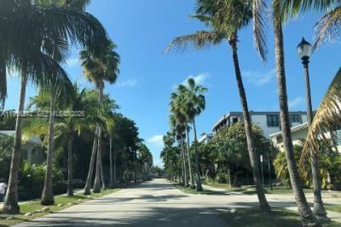 Apartamento en alquiler en Key Biscayne, Florida, 2 dormitorios, 82.68 m2 № 2011166 - foto 7