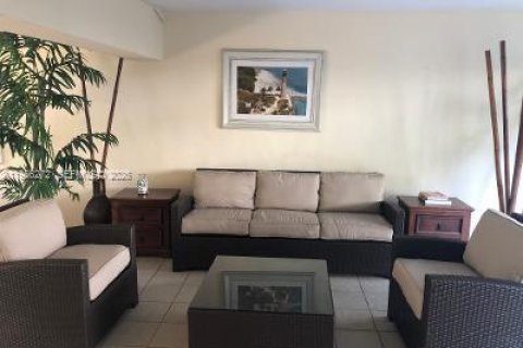 Apartamento en alquiler en Key Biscayne, Florida, 2 dormitorios, 82.68 m2 № 2011166 - foto 9