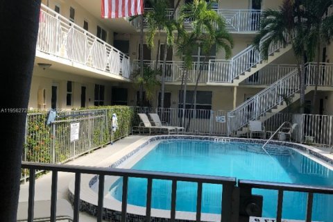 Apartamento en alquiler en Key Biscayne, Florida, 2 dormitorios, 82.68 m2 № 2011166 - foto 3