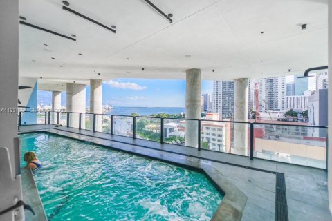 Condo in Miami, Florida, 1 bedroom  № 2089358 - photo 22