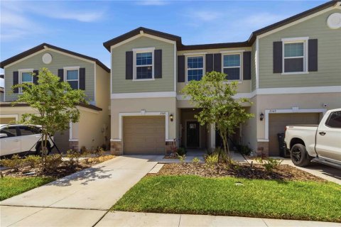 Townhouse in Ruskin, Florida 3 bedrooms, 157 sq.m. № 2236253