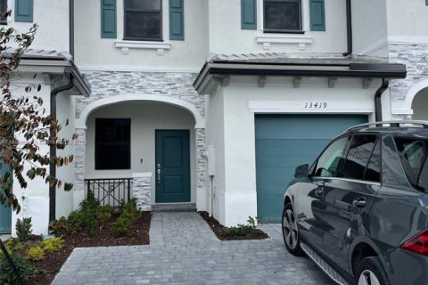 Touwnhouse à vendre à Homestead, Floride: 3 chambres, 133.97 m2 № 1941338 - photo 1