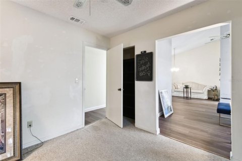 House in Sun City Center, Florida 2 bedrooms, 139.91 sq.m. № 1903573 - photo 23