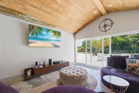 Villa ou maison à vendre à Coral Springs, Floride: 6 chambres, 322.56 m2 № 2088088 - photo 13