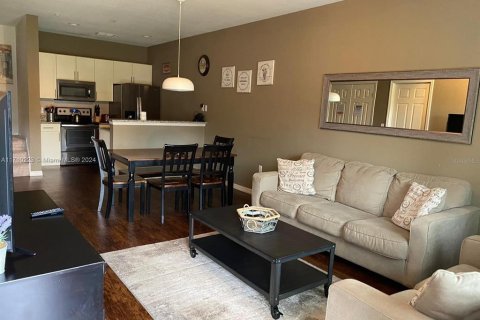 Condo in Kissimmee, Florida, 3 bedrooms  № 1884367 - photo 5