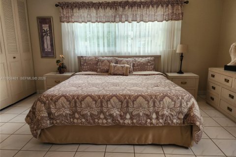 Condominio en venta en Lauderdale Lakes, Florida, 2 dormitorios, 87.7 m2 № 2007438 - foto 8