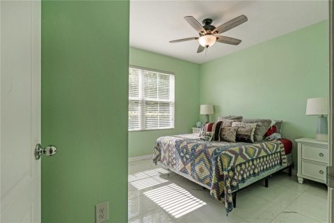 House in Orlando, Florida 4 bedrooms, 171.5 sq.m. № 1820848 - photo 7