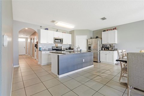 House in Orlando, Florida 4 bedrooms, 171.5 sq.m. № 1820848 - photo 15