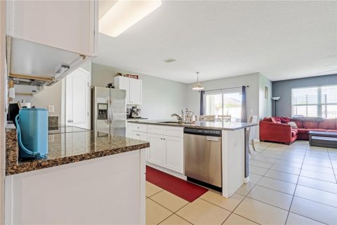 House in Orlando, Florida 4 bedrooms, 171.5 sq.m. № 1820848 - photo 16