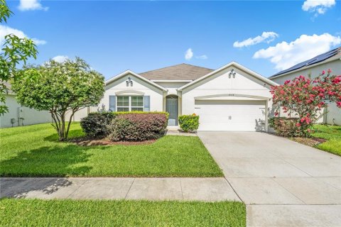 House in Orlando, Florida 4 bedrooms, 171.5 sq.m. № 1820848 - photo 1