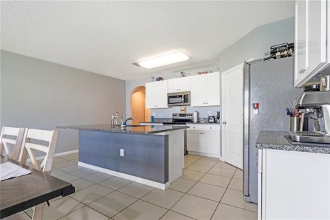 House in Orlando, Florida 4 bedrooms, 171.5 sq.m. № 1820848 - photo 17