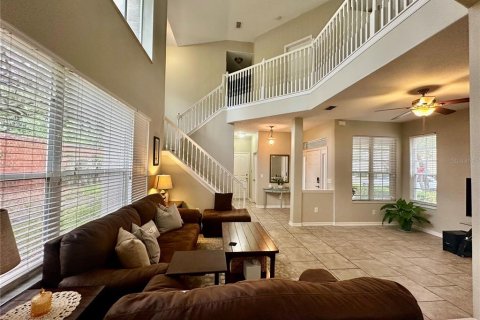 Casa en alquiler en Tampa, Florida, 4 dormitorios, 213.02 m2 № 2104710 - foto 9