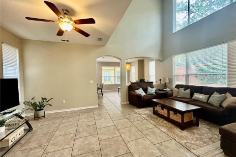 Casa en alquiler en Tampa, Florida, 4 dormitorios, 213.02 m2 № 2104710 - foto 6