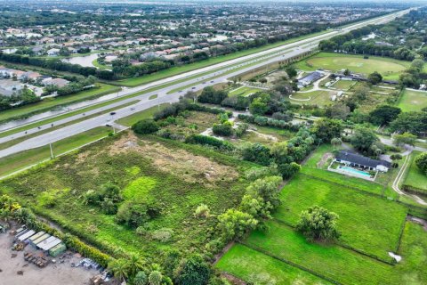 Commercial property in Delray Beach, Florida № 2184095 - photo 12