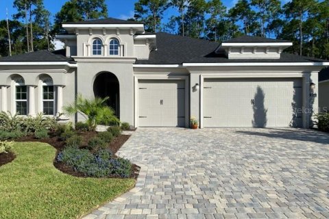 House in Ormond Beach, Florida 4 bedrooms, 235.69 sq.m. № 1583907 - photo 1