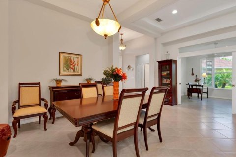 Villa ou maison à vendre à North Port, Floride: 2 chambres, 189.15 m2 № 1869624 - photo 8