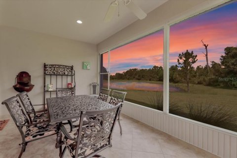 Villa ou maison à vendre à North Port, Floride: 2 chambres, 189.15 m2 № 1869624 - photo 29