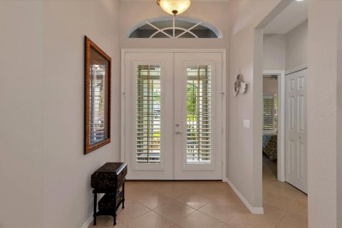 Villa ou maison à vendre à North Port, Floride: 2 chambres, 189.15 m2 № 1869624 - photo 5