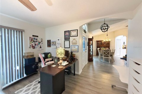 Casa en venta en Tavares, Florida, 3 dormitorios, 189.06 m2 № 2352380 - foto 4
