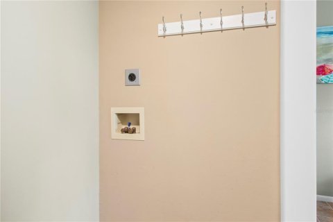 Купить кондоминиум в Брейдентон, Флорида 6 комнат, 106.28м2, № 2093649 - фото 26