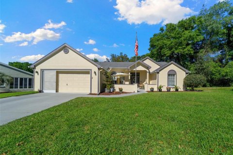 Villa ou maison à vendre à Ocala, Floride: 3 chambres, 209.31 m2 № 1718806 - photo 4