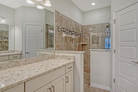 House in Bradenton, Florida 2 bedrooms, 141.68 sq.m. № 1649750 - photo 27