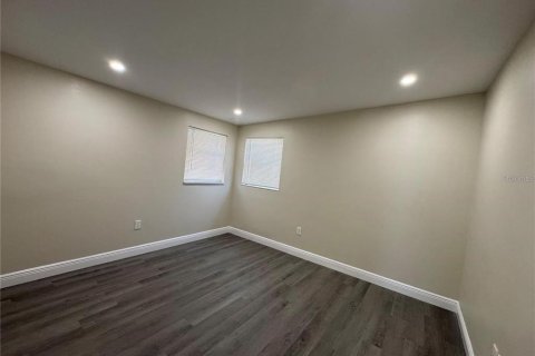 Casa en venta en New Port Richey, Florida, 3 dormitorios, 120.77 m2 № 2221572 - foto 19