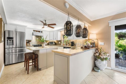 House in Fort Lauderdale, Florida 3 bedrooms, 155.33 sq.m. № 2084003 - photo 8
