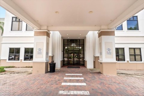 Propiedad comercial en venta en Orlando, Florida, 293.94 m2 № 1893910 - foto 4