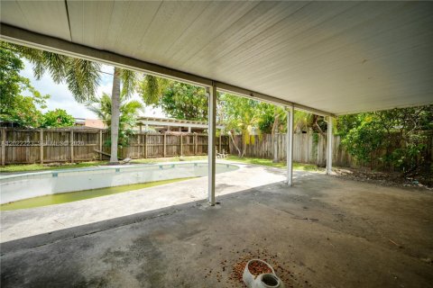 Villa ou maison à vendre à Miami, Floride: 3 chambres, 156.82 m2 № 2087111 - photo 26