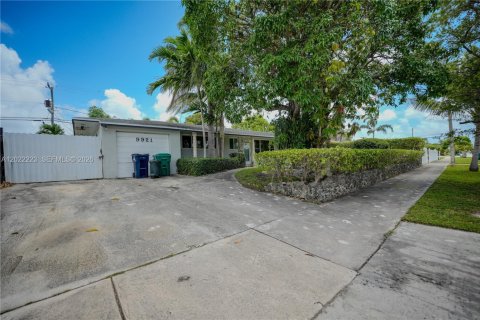 Villa ou maison à Miami, Floride 3 chambres, 156.82 m2 № 2087111