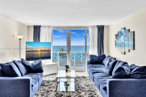 Снять в аренду кондоминиум в Халландейл-Бич, Флорида 2 спальни, 102.19м2, № 2005924 - фото 21