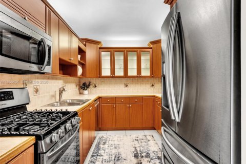 Снять в аренду кондоминиум в Халландейл-Бич, Флорида 2 спальни, 102.19м2, № 2005924 - фото 15