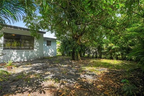 Villa ou maison à louer à Miami, Floride: 3 chambres, 128.95 m2 № 1945652 - photo 19