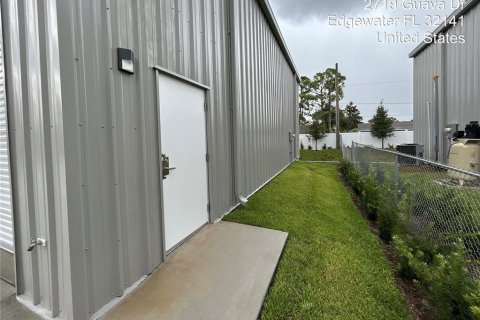 Immobilier commercial à louer à Edgewater, Floride: 213.68 m2 № 2403177 - photo 12