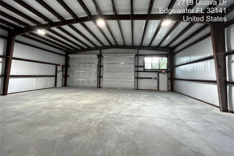 Immobilier commercial à louer à Edgewater, Floride: 213.68 m2 № 2403177 - photo 6