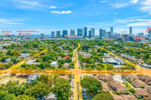 Снять в аренду квартиру в Майами, Флорида 2 спальни, 265.7м2, № 2065810 - фото 6