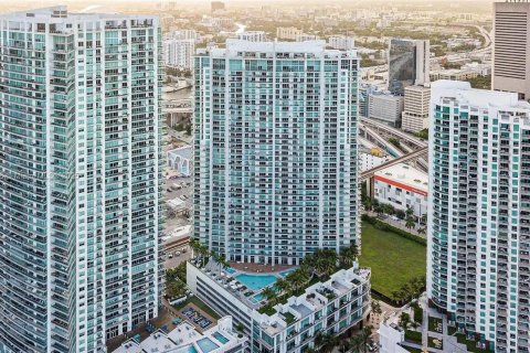 Copropriété à louer à Miami, Floride: 1 chambre, 67.08 m2 № 1924473 - photo 2
