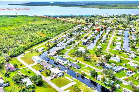 Land in Port Charlotte, Florida № 2218399 - photo 12